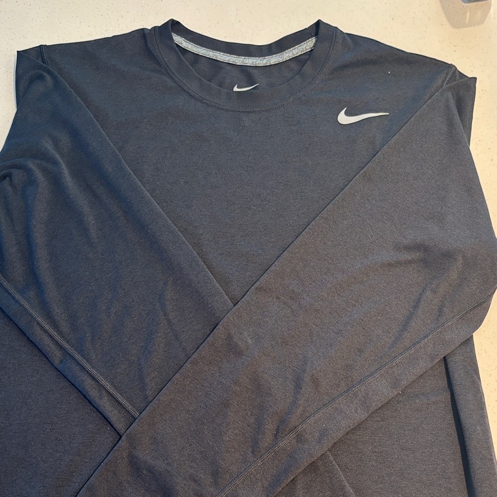 Nike Gray Long Sleeve Performance Tee, med